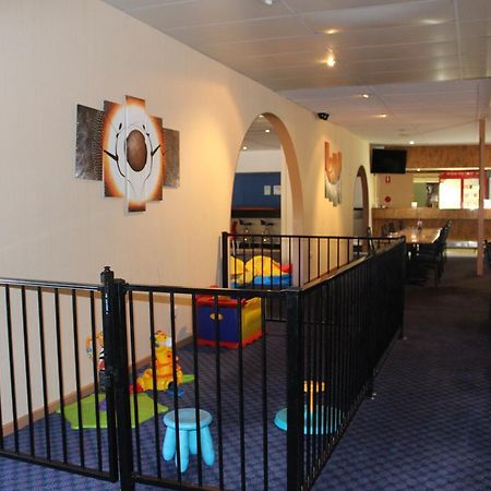 Tom Price Hotel Motel Esterno foto